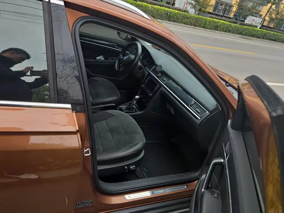 Volkswagen C-Trek — миниатюра 8