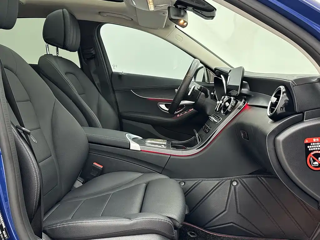 Mercedes-Benz C-Class — миниатюра 9