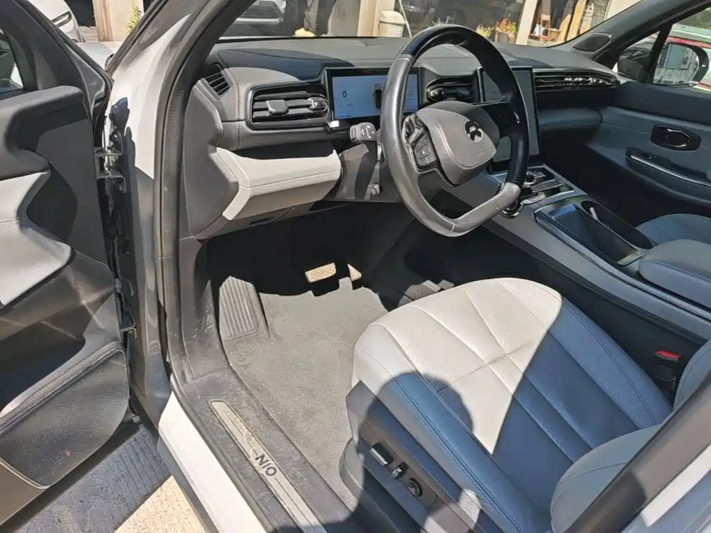 NIO ES8 — миниатюра 16