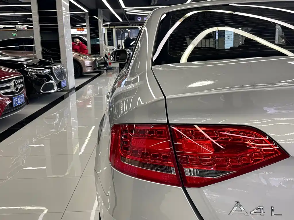 Audi A4L — миниатюра 46