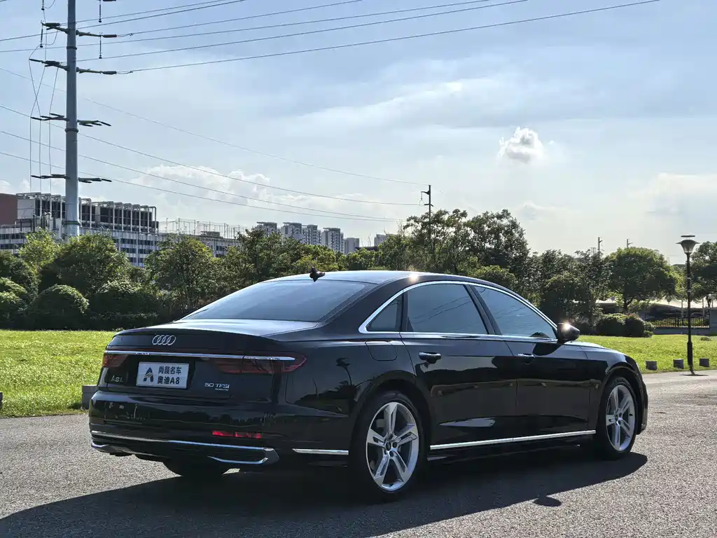 Audi A8 — миниатюра 15