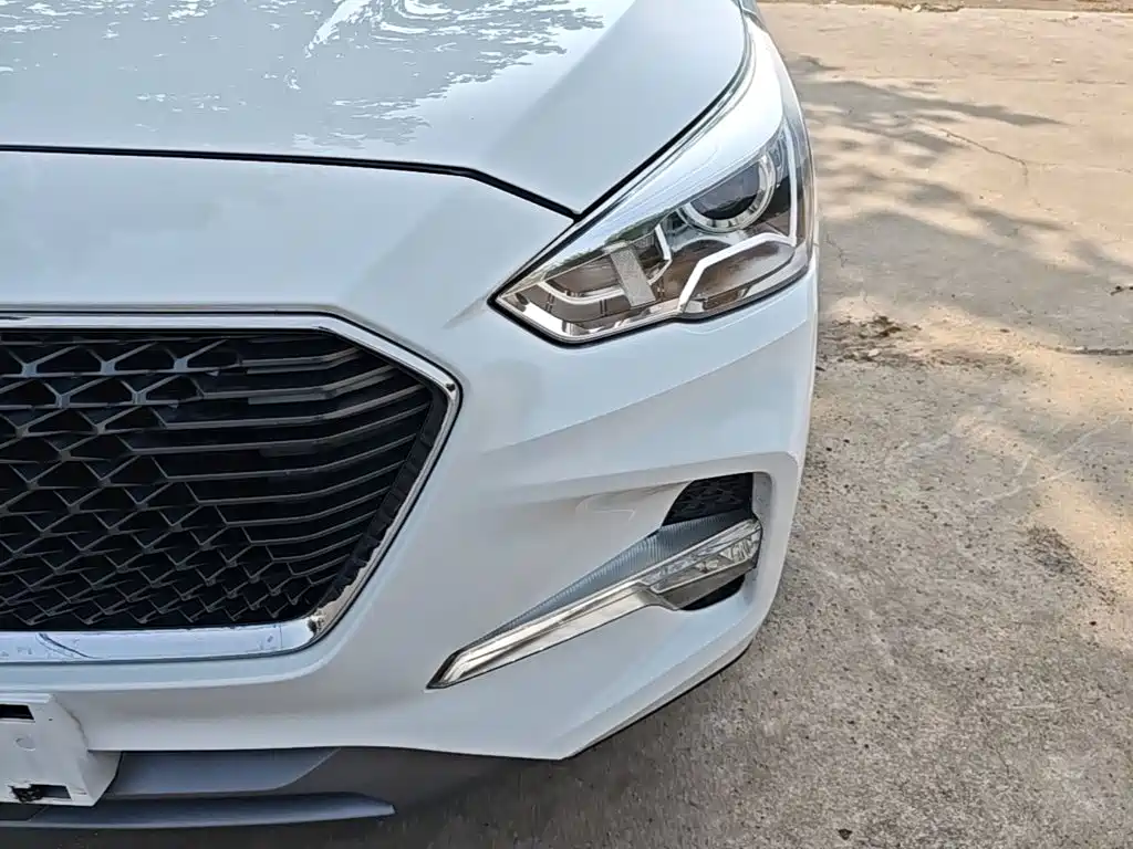 Haval M6 — миниатюра 24