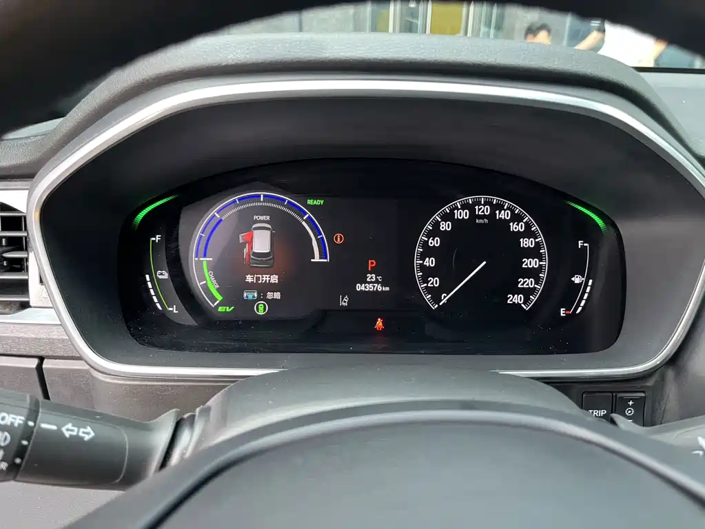 Honda Elysion — миниатюра 7