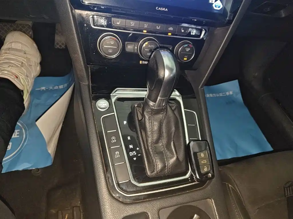 Volkswagen Magotan — миниатюра 14