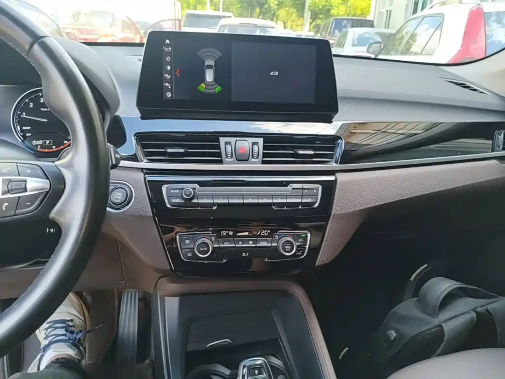 BMW X1 — миниатюра 13