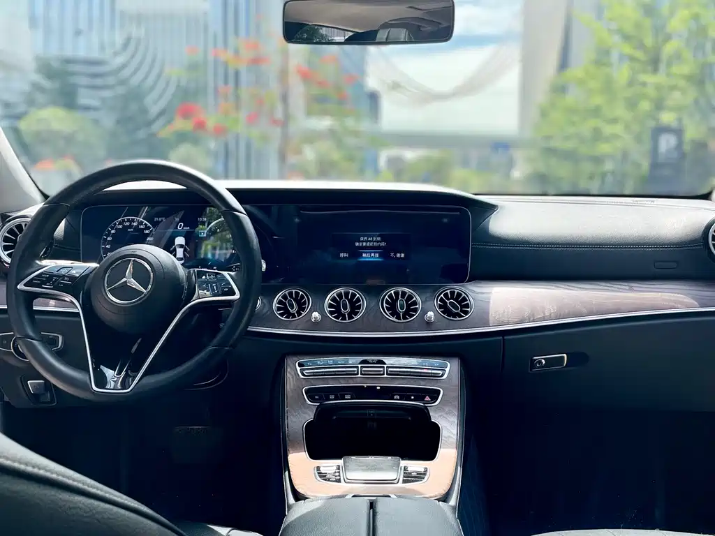 Mercedes-Benz E-Class E 2021 E 300 L Fashion