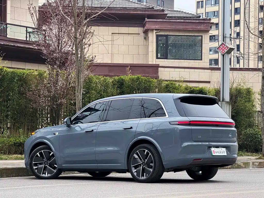 Li Auto Li L8 — миниатюра 10