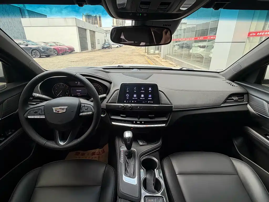 Cadillac CT4 — миниатюра 9