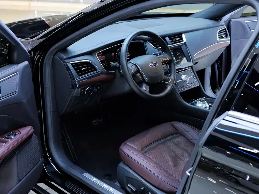 Ford Taurus — миниатюра 16