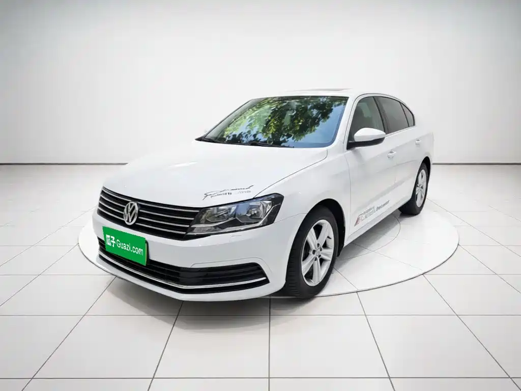 Volkswagen Lavida — миниатюра 2