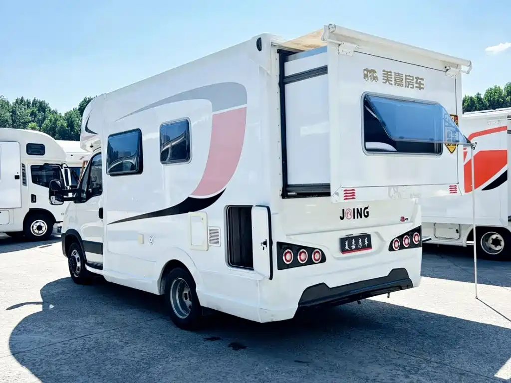 IVECO Ousheng — миниатюра 3