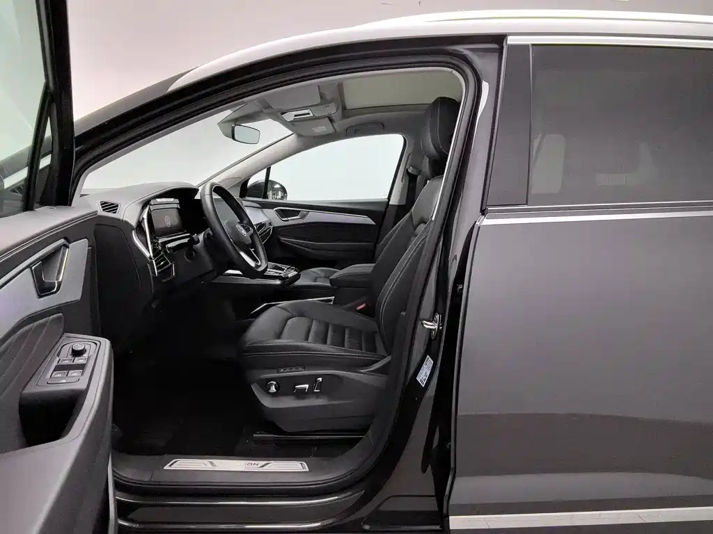 Volkswagen Talagon — миниатюра 10