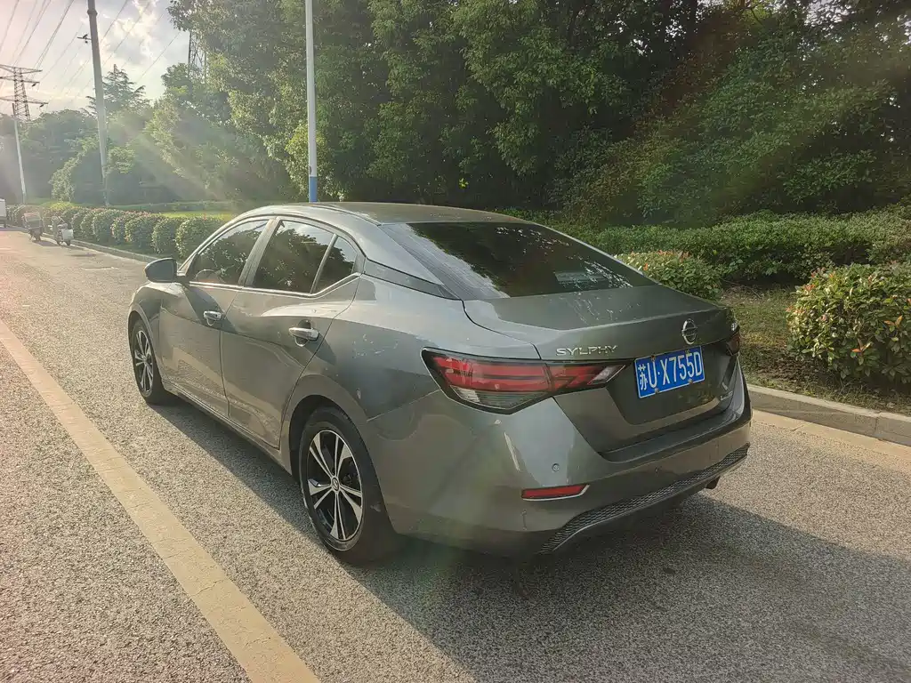 Nissan Sylphy — миниатюра 6