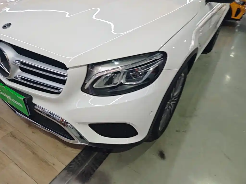 Mercedes-Benz GLC — миниатюра 24