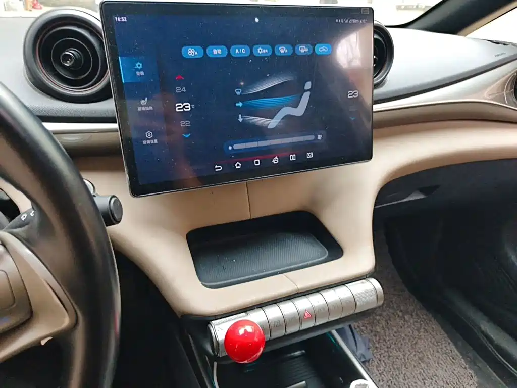 BYD Dolphin — миниатюра 6
