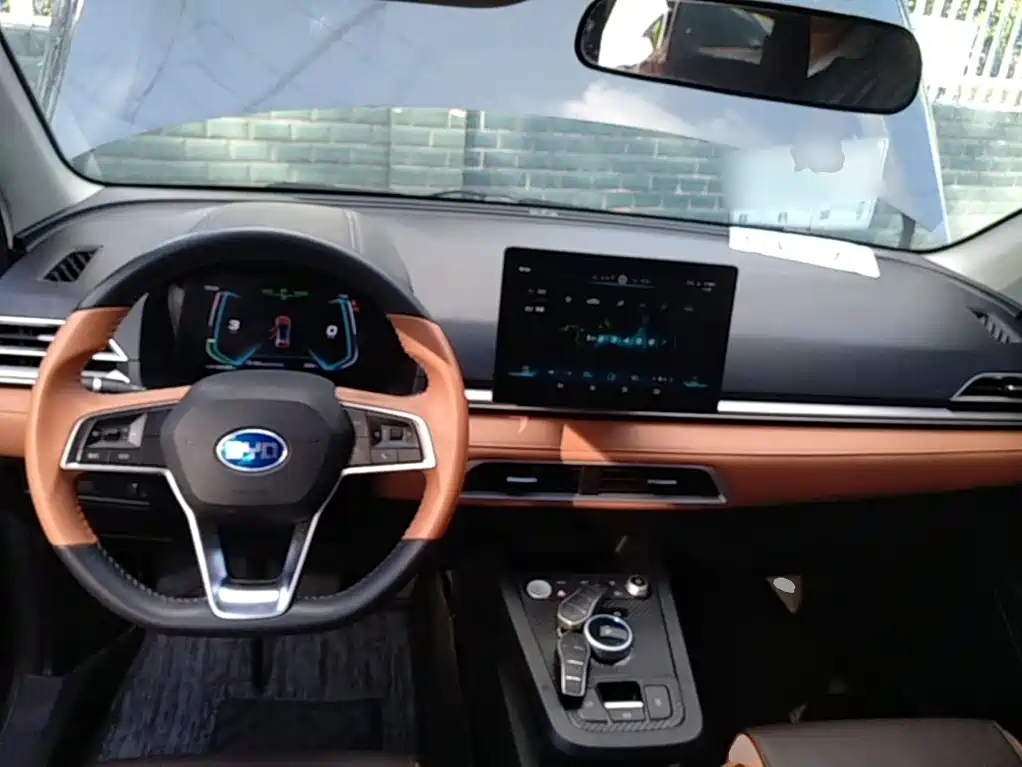 BYD e2 — миниатюра 10