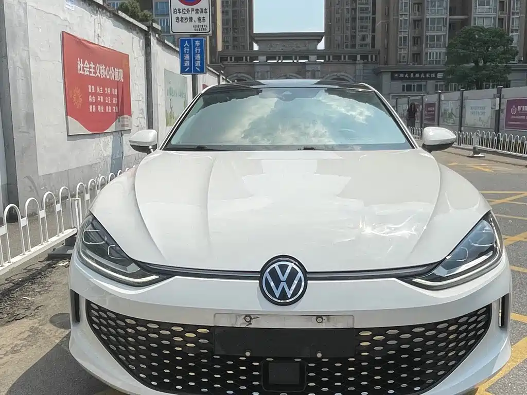 Volkswagen Lamando — миниатюра 2