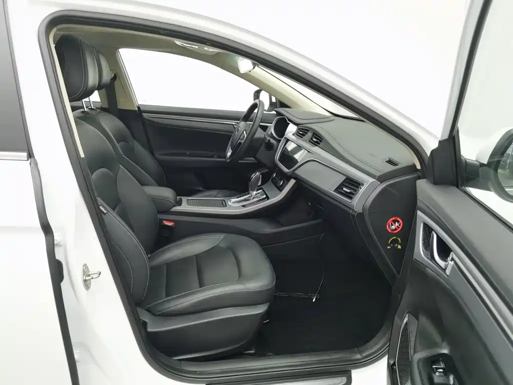 Geely Emgrand GL — миниатюра 23