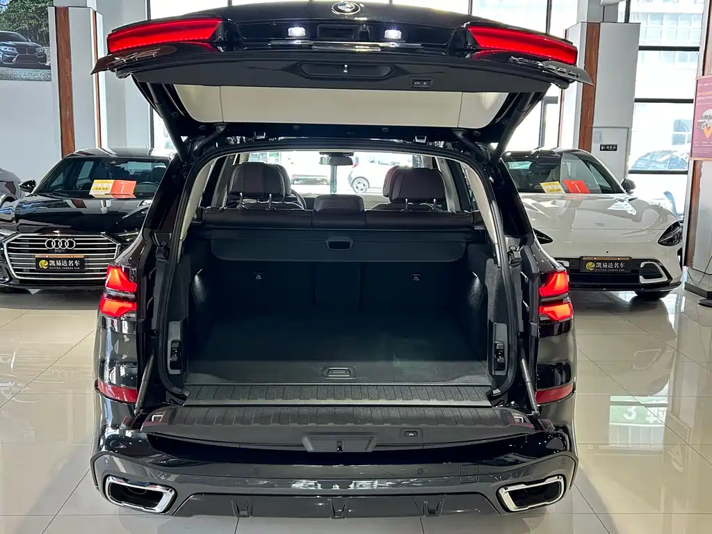 BMW X5 — миниатюра 28