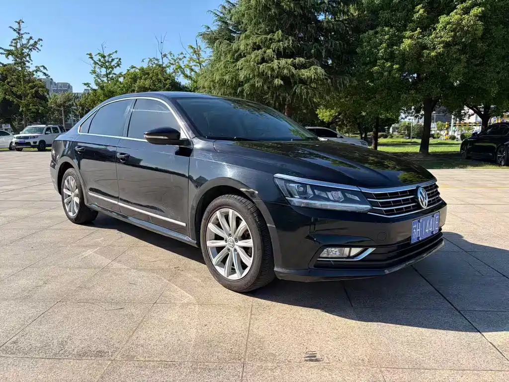 Volkswagen Passat — миниатюра 3