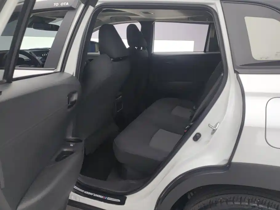 Toyota Frontlander — миниатюра 11