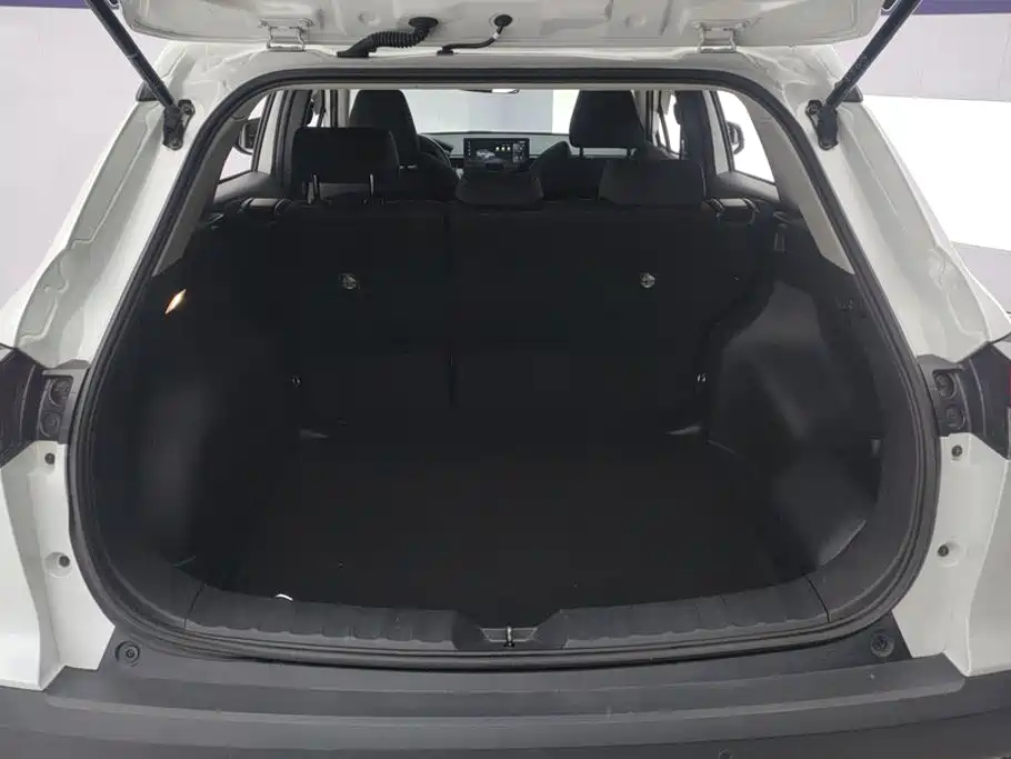 Toyota Frontlander — миниатюра 4