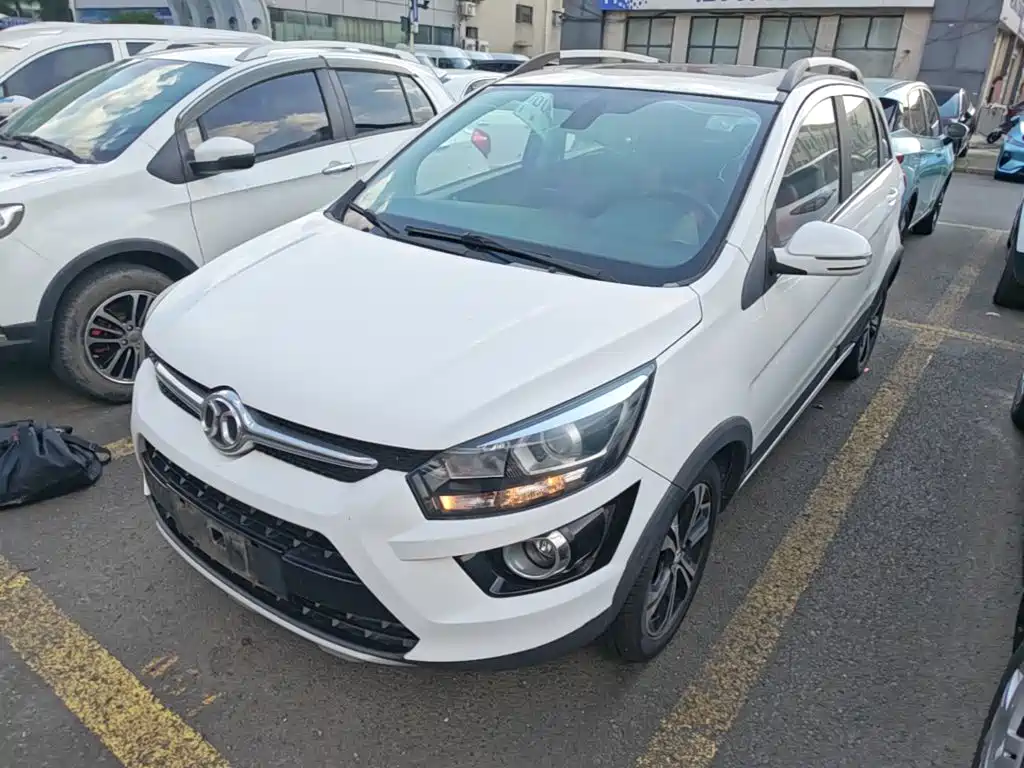 BAIC Senova X25