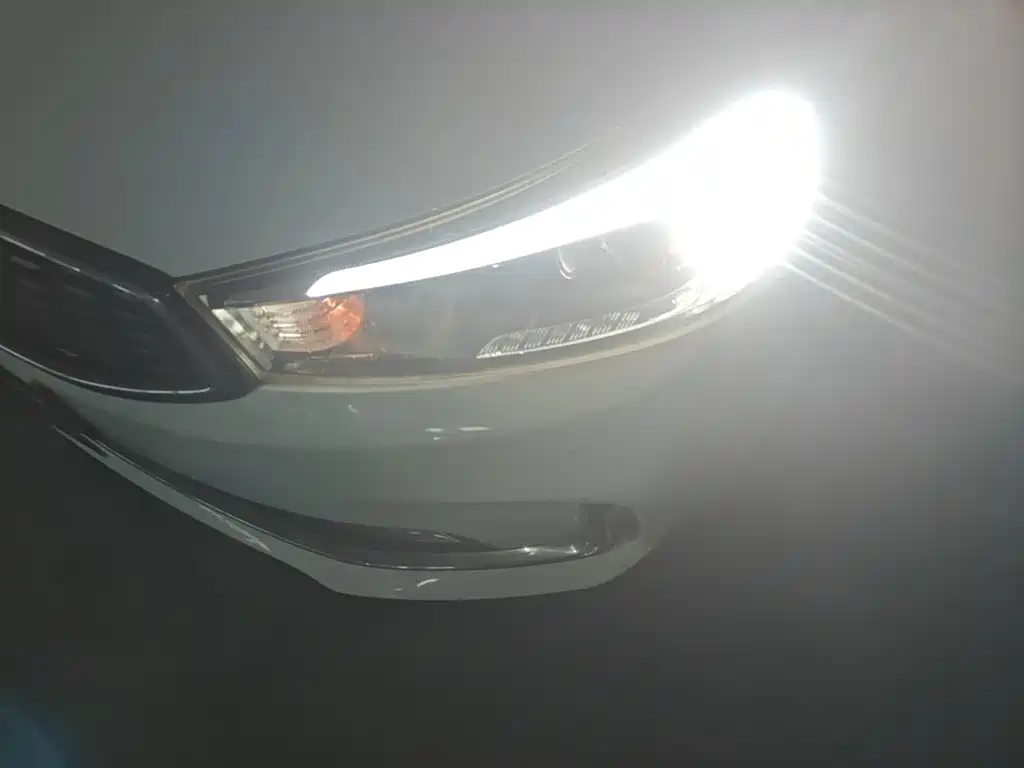 Kia K3 — миниатюра 24