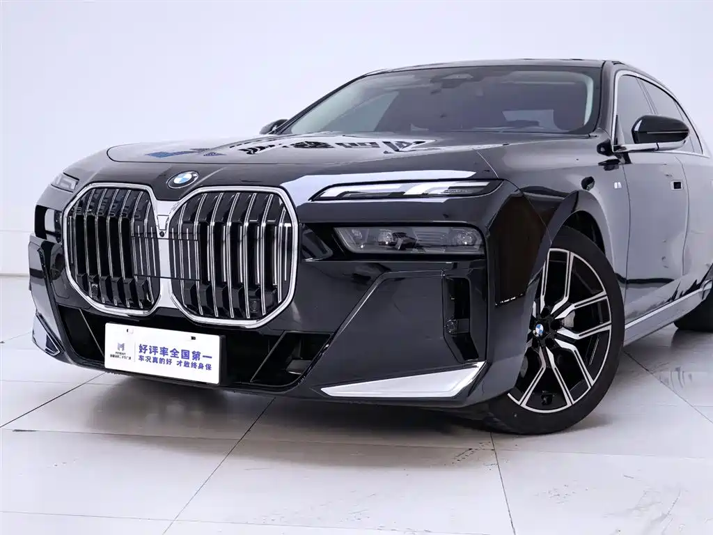 BMW 7 Series 7 2023 735Li M Sport