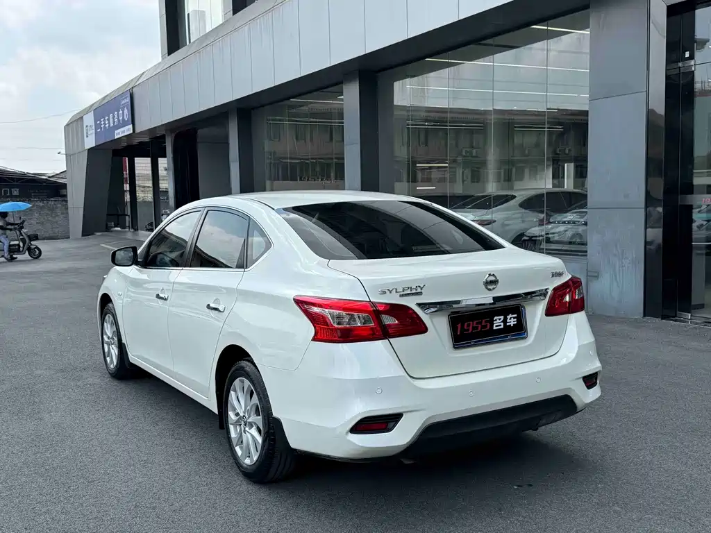 Nissan Sylphy — миниатюра 7