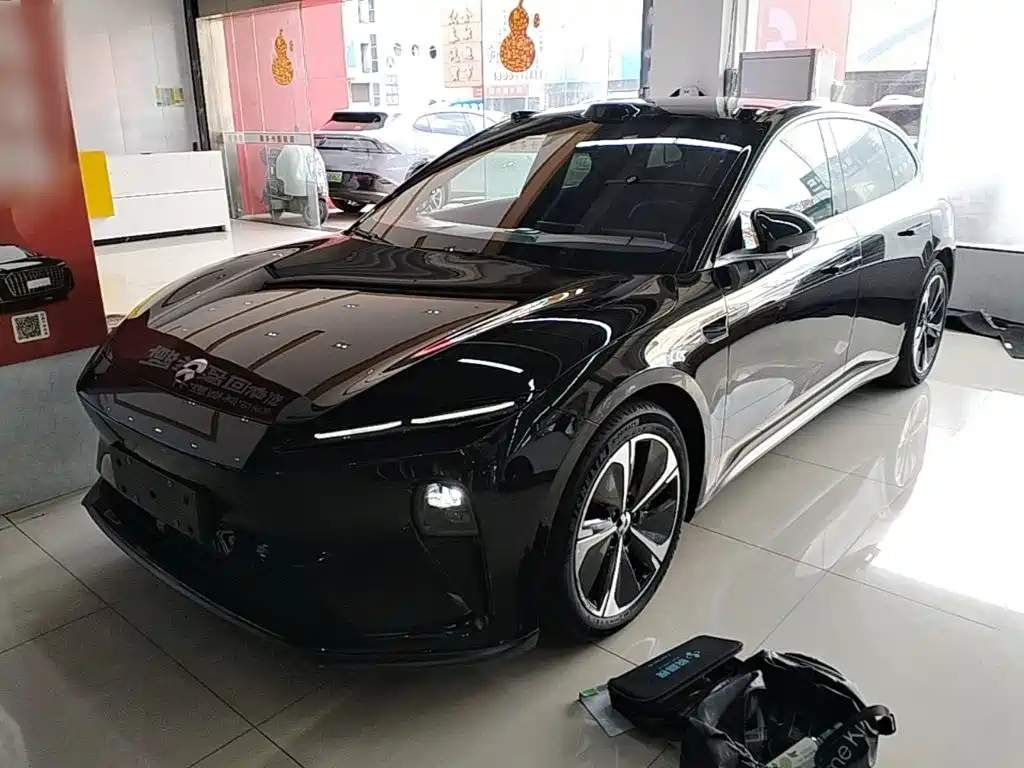 NIO ET5T