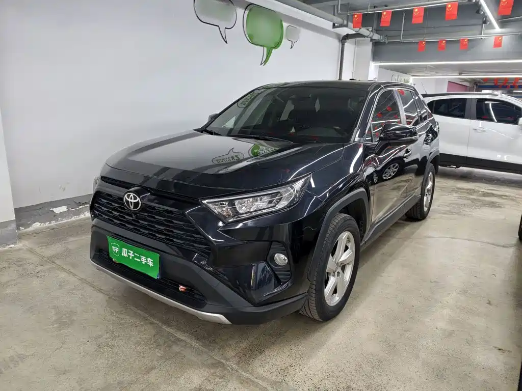 Toyota RAV4 — миниатюра 2