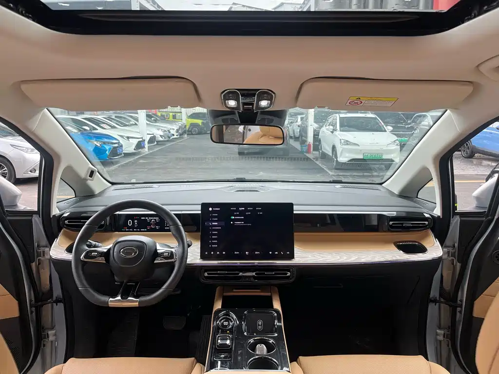 GAC Motor 传祺E8 PHEV — миниатюра 16