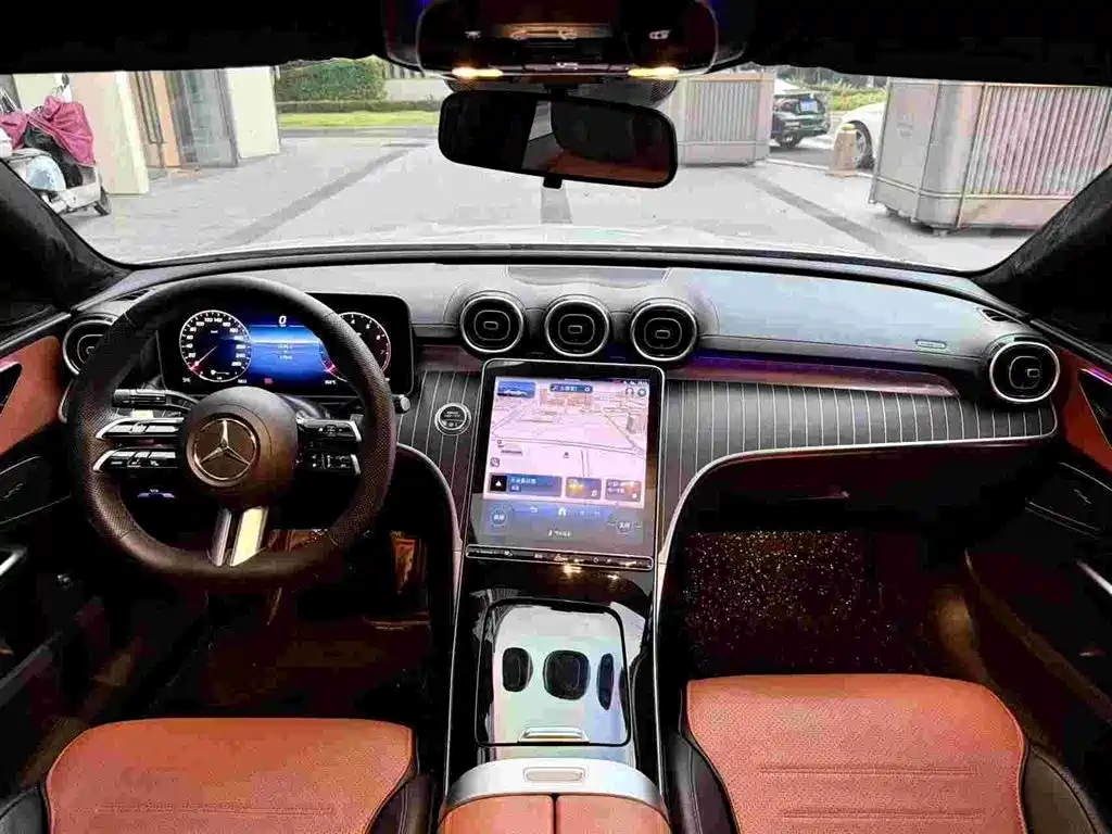Mercedes-Benz C-Class — миниатюра 8