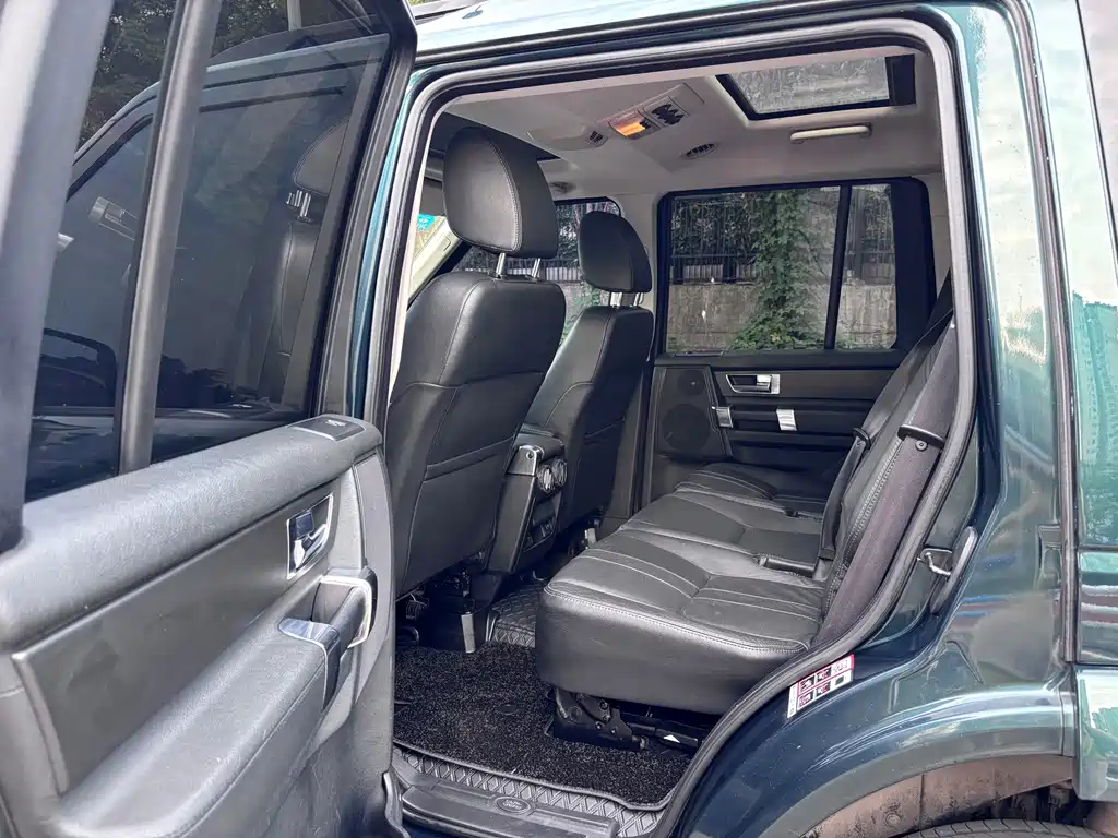 Land Rover Discovery — миниатюра 10