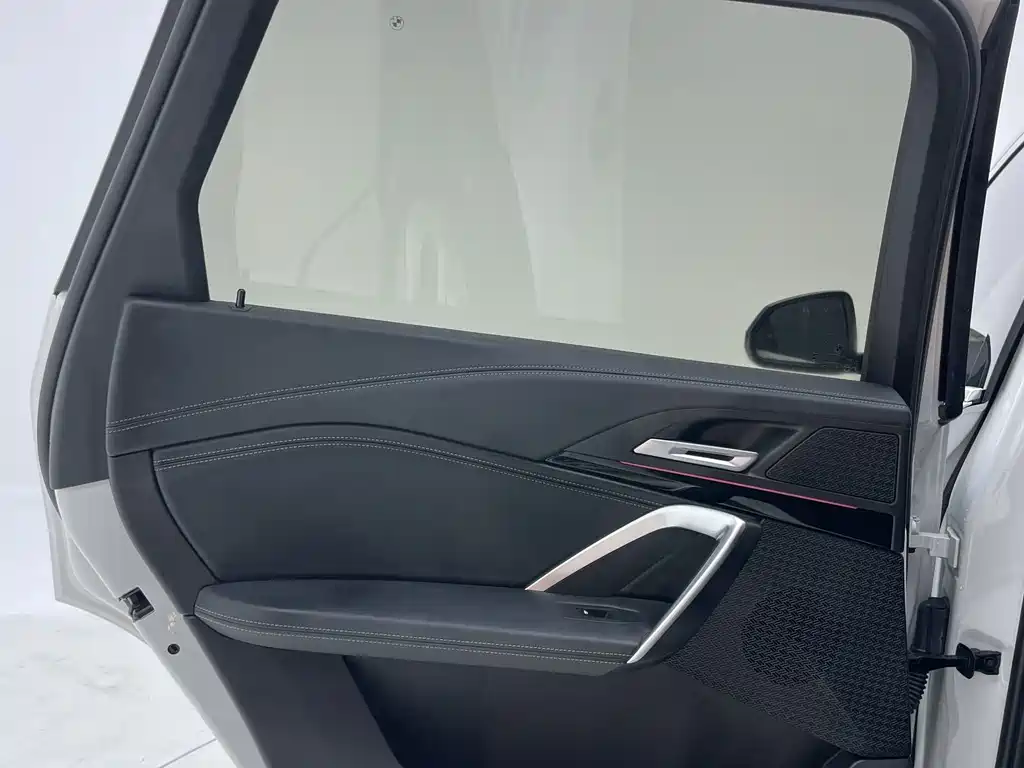 BMW X1 — миниатюра 18