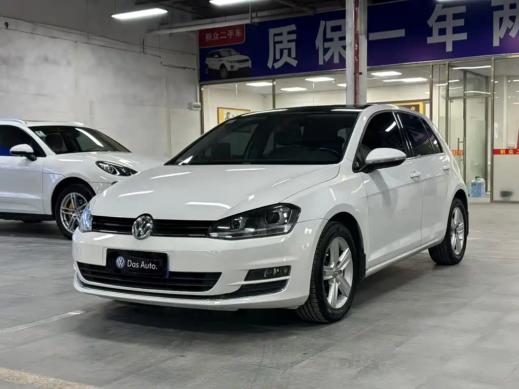 Купить Volkswagen Golf