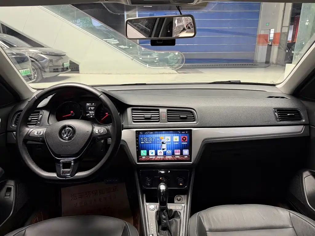 Volkswagen Lavida — миниатюра 12