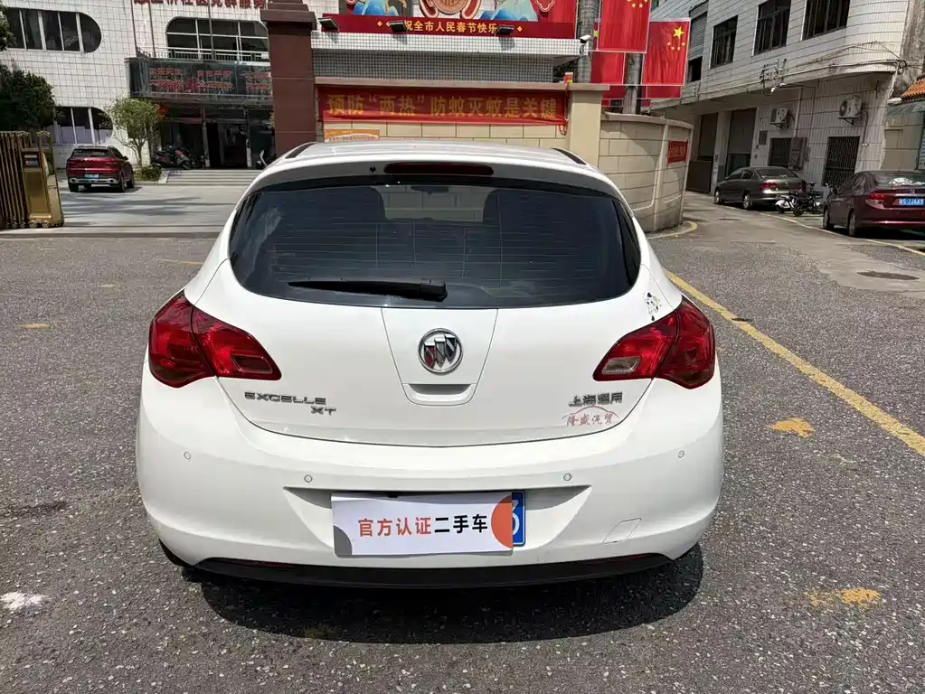Buick Excelle — миниатюра 6