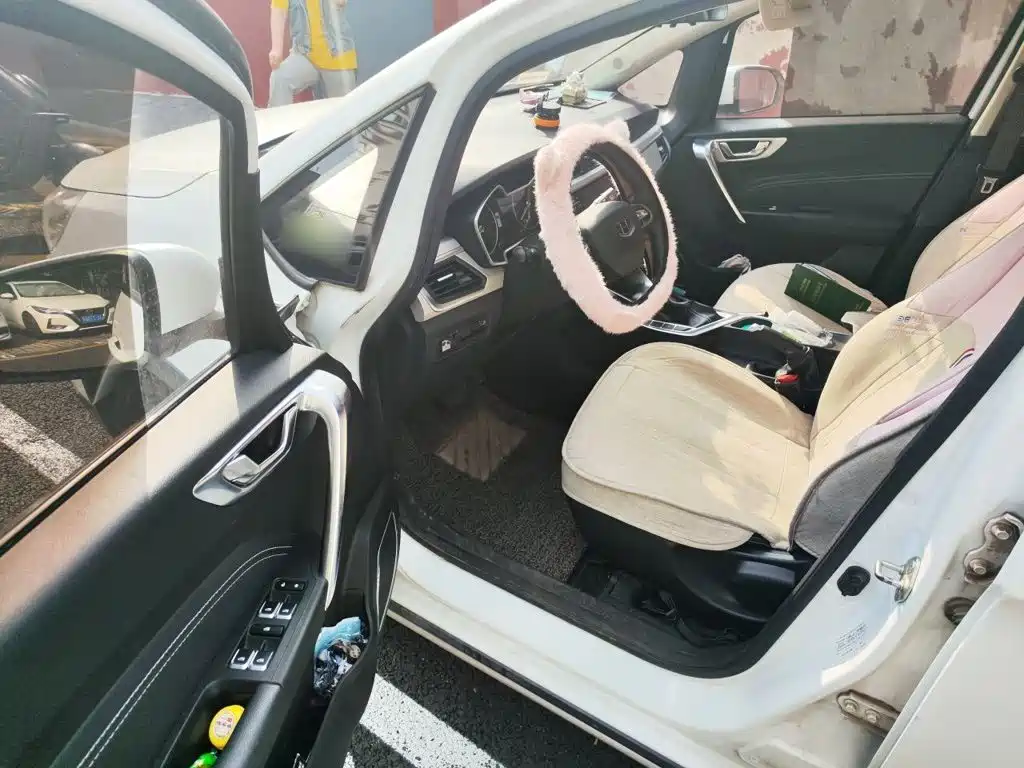 Geely Vision X3 — миниатюра 12