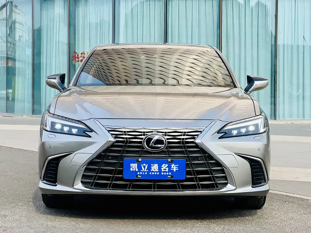 Lexus ES 2025 200 Premium