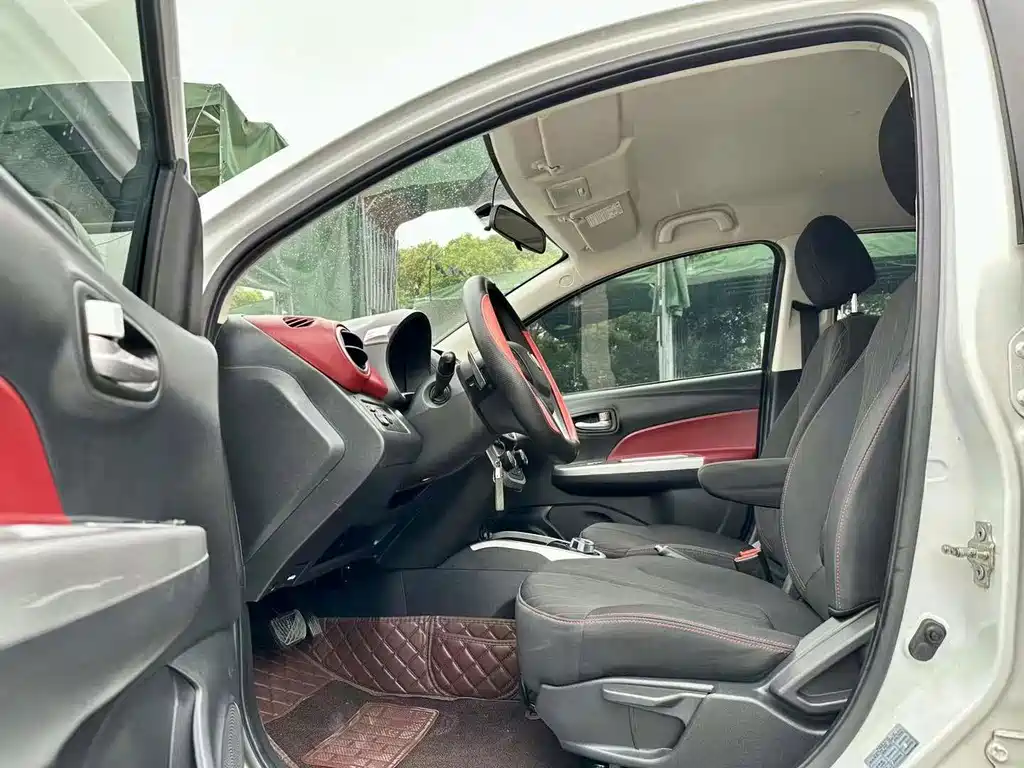 Changan BenBen — миниатюра 6