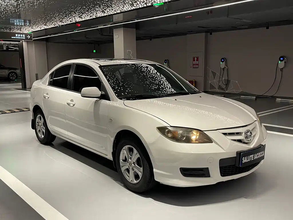 Mazda Mazda3 2012 1.6L AT