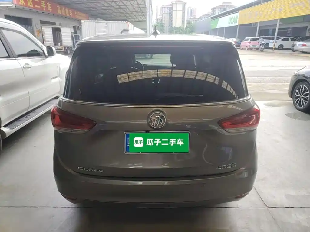 Buick GL6 — миниатюра 6