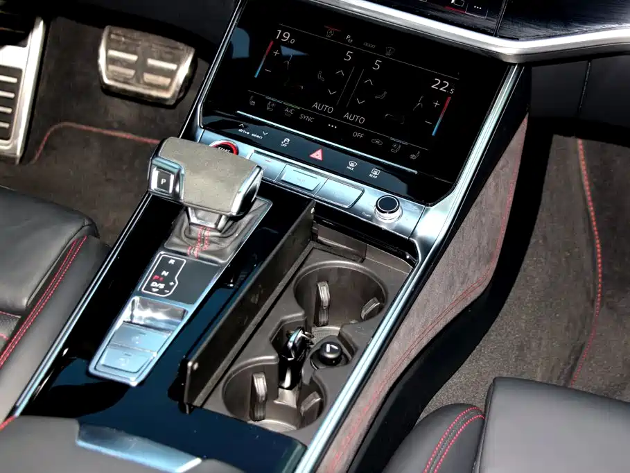 Audi RS 6 — миниатюра 12