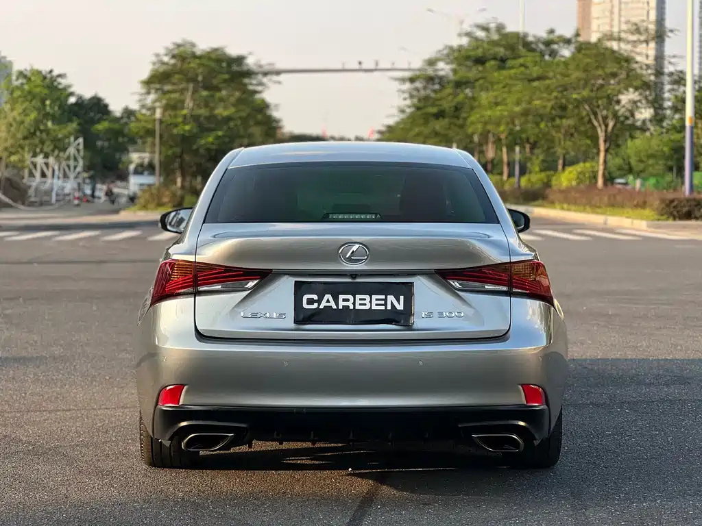 Lexus IS — фотографии объявления, Фото 5