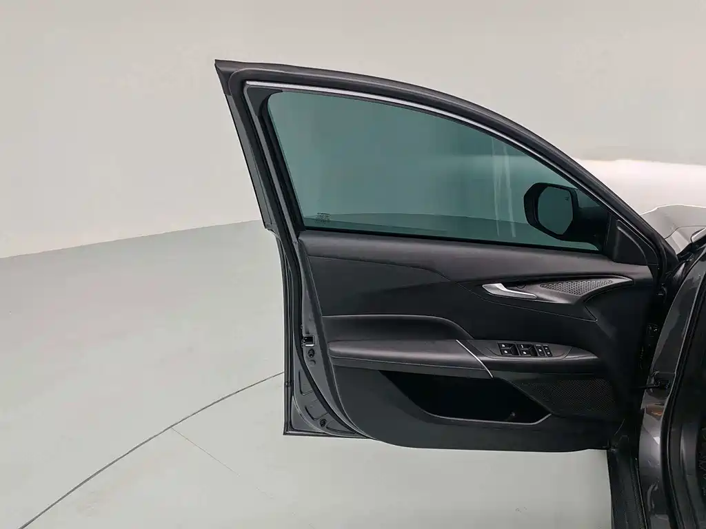 Changan Yida — миниатюра 12