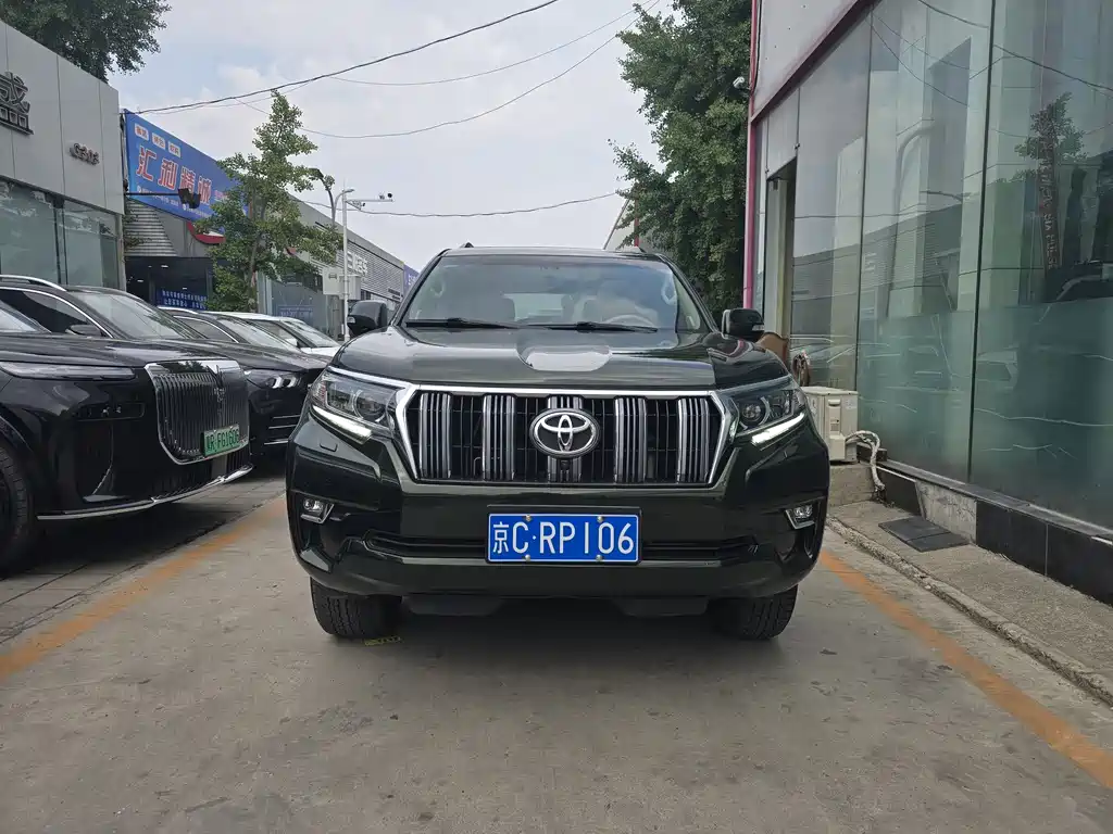 Toyota Land Cruiser Prado 2018 3.5L AT VX NAVI