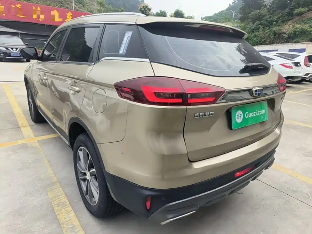 Geely Boyue — миниатюра 5
