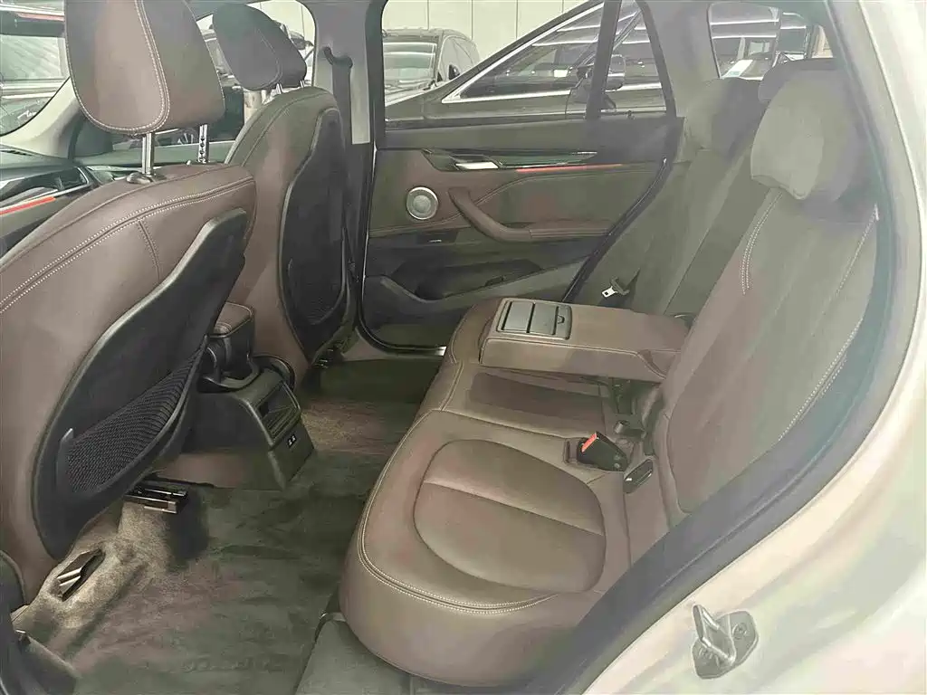 BMW X1 — миниатюра 13